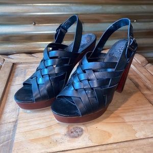 Vince Camuto Sandals